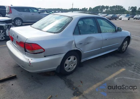 2002 Honda Accord 3.0 Ex z USA, uszkodzony, nr VIN 1HGCG16512A024582